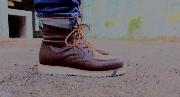 MT-622 moc toe leather boots in dark brown