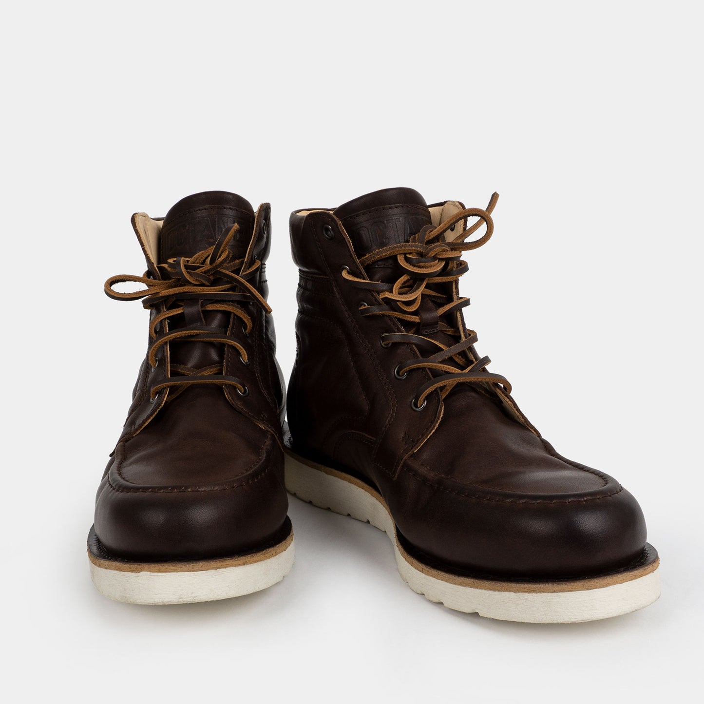 MT-622 moc toe leather boots in dark brown